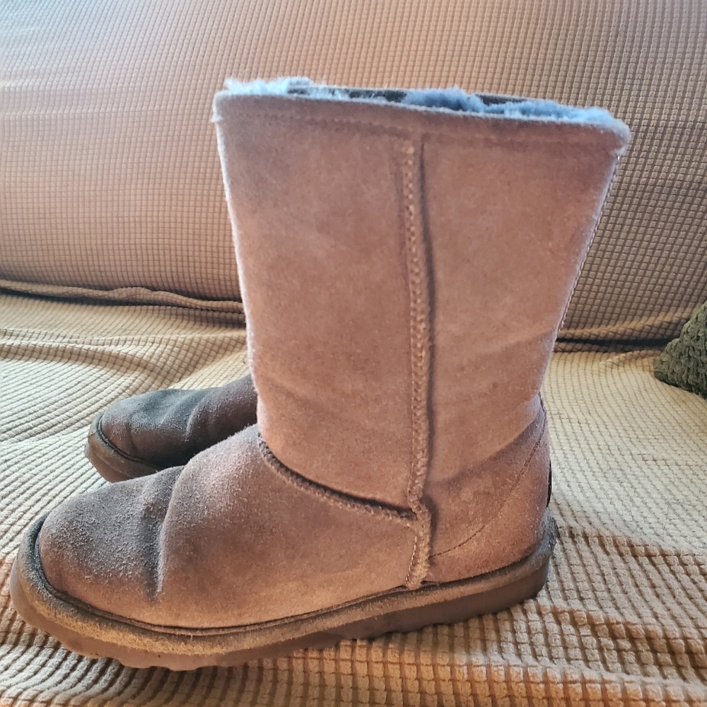 Women's Bearpaw boots, UGG style